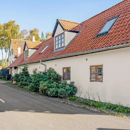 Cozy In With Kitchen Gudhjem